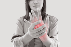 Arthritis: Symptoms, Causes, Types, Treatment & Prevention